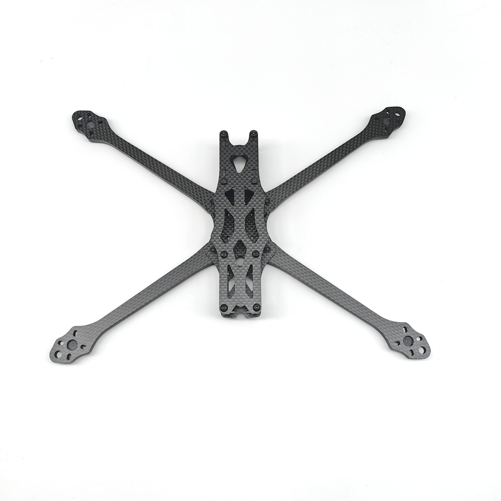 ชุดโครงควอดคอปเตอร์คาร์บอนไฟเบ - Drone Cinematic บทวิจารณ์และราคา